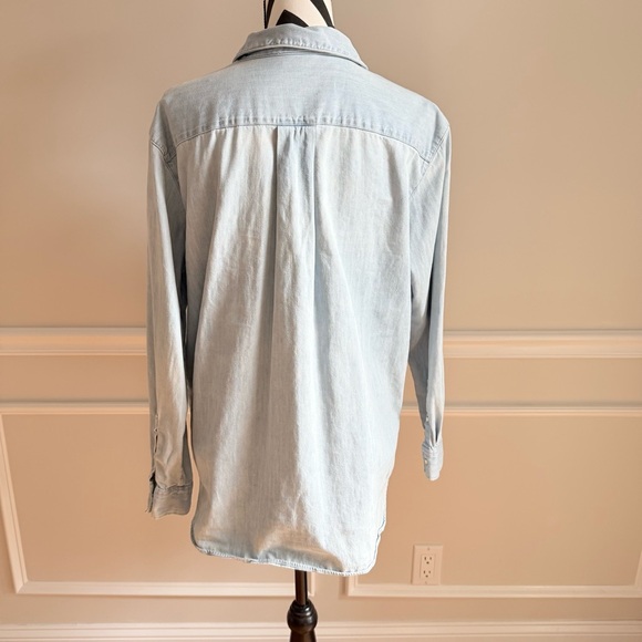SEZANE Very Light Denim Max Shirt Pearl Snap Button size 36 - Picture 3 of 7